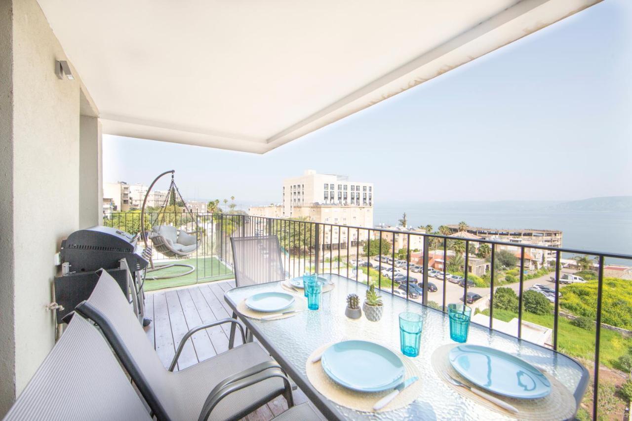 Lakeview Apartment Tiberias Bagian luar foto