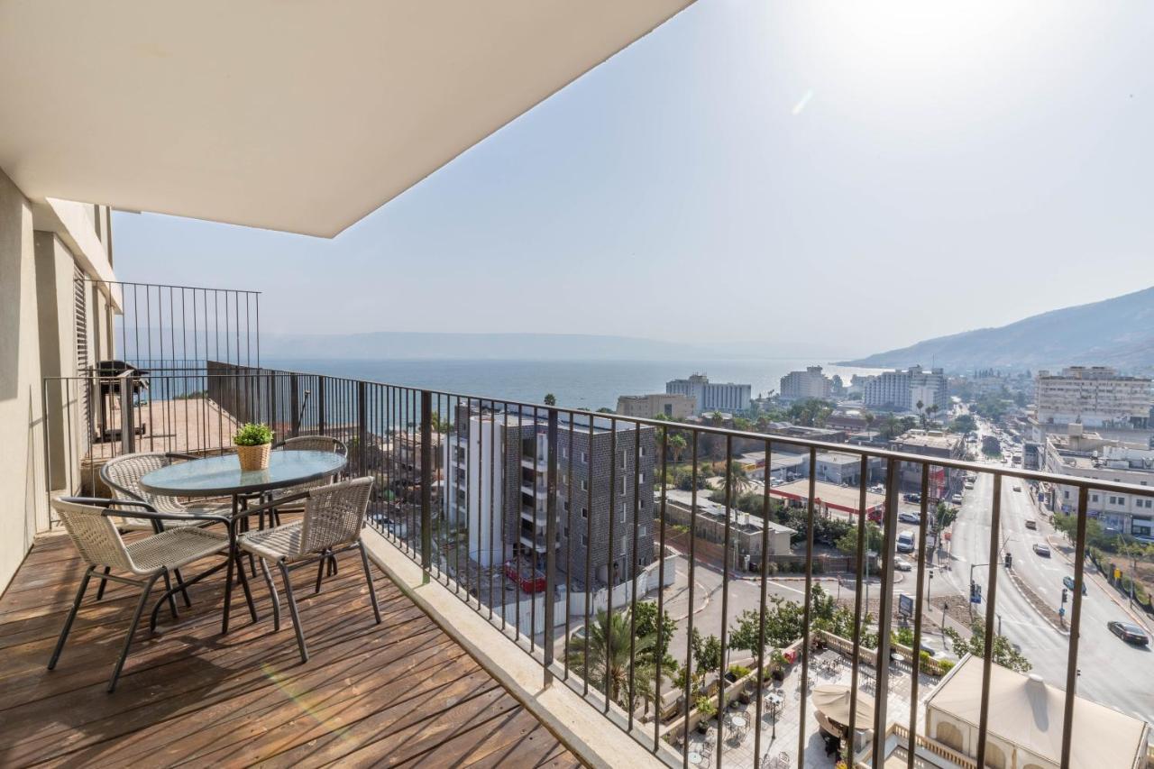 Lakeview Apartment Tiberias Bagian luar foto