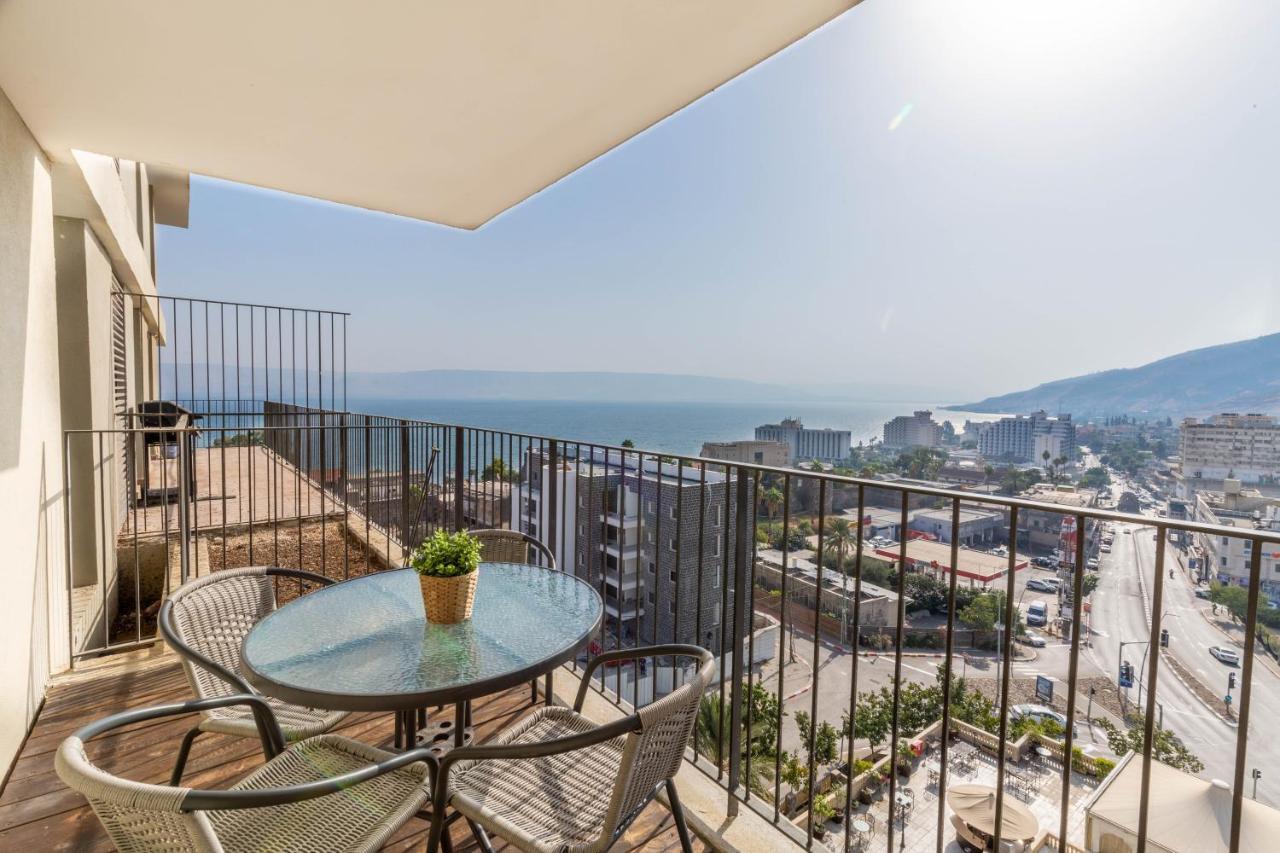 Lakeview Apartment Tiberias Bagian luar foto